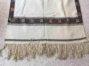 lot 271 image: Large Decorative Throw