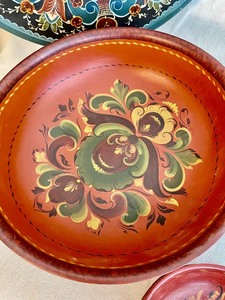 lot 167 image: Rosemaling Items