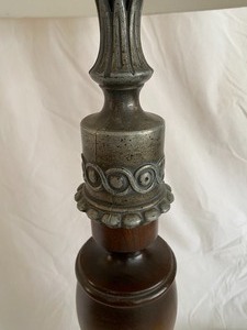 lot 31 image: Decorative Table Lamp