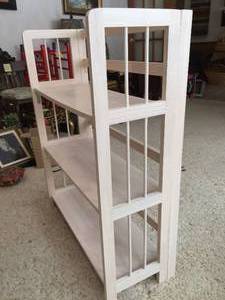 lot 348 image: Collapsible Three Shelf Bookcase