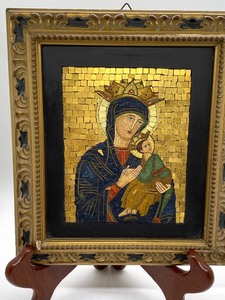 lot 57 image: Micro Mosaic -Studio Del Mosaico Madonna del Perpetuo Soccorso