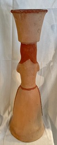 lot 382 image: Unique Planter