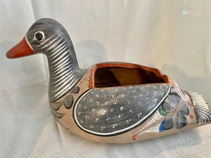lot 377 image: Mexico Pottery Figurines-Two Ducks & a Fish