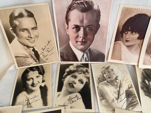 lot 101 image: Vintage Signed Photographs of Film Actors