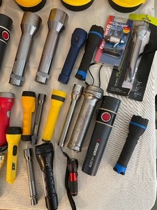 lot 109 image: Lot of 40 Flashlights