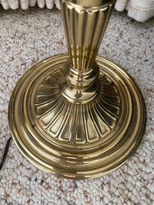 lot 301 image: Brass Floor Lamp