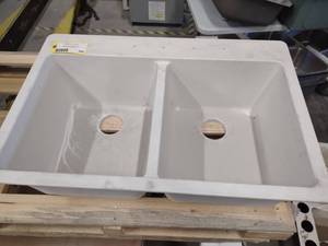 lot 200 image: Double Sink...