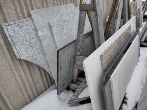 lot 92 image: Assorted Slab Remnants on A-Frame S...