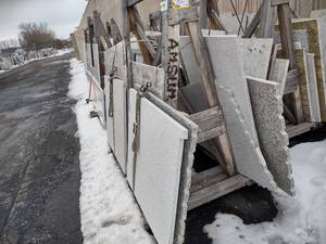 lot 93 image: Assorted Slab Remnants on A-Frame S...