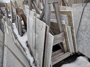 lot 94 image: Assorted Slab Remnants on A-Frame S...