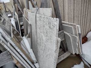 lot 95 image: Assorted Slab Remnants on A-Frame S...