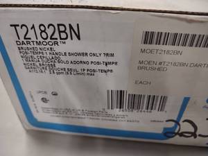 lot 408 image: Moen Shower Trim, T2182BN Dartmoor...