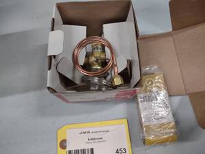 lot 453 image: Danfoss Therm. Exp. Valve, 067U3357...