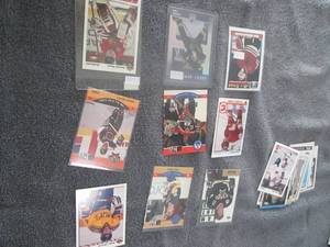 lot 17 image: Hockey Star Cards...