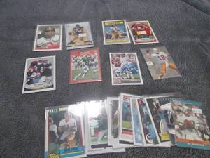 lot 44 image: 25 Quarterback Cards...