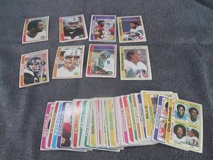lot 78 image: 1978 Topps Football Cards...