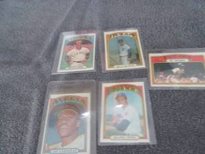 lot 130 image: 1972 Topps Baseball Cards...