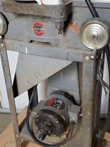 lot 30 image: Solid Delta  Rockwell  Planer