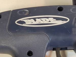 lot 135 image: CO2 Powered Paint Ball Gun with box of Paint balls