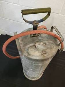 lot 41 image: Vintage Farm Sprayer