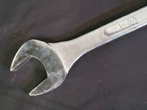 lot 46 image: 1-78 Mega Wrench, 22-12 Long