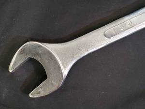 lot 49 image: 1-58 Mega Wrench, 19-34 Long