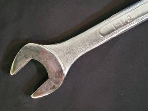 lot 50 image: 1-12 Mega Wrench, 18-12 Long
