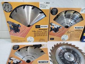 lot 107 image: New and Used Table SawMiter Saw Circular Saw Lot