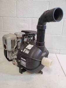 lot 152 image: Honda GC160 5.0 Gas Engine Water Pump