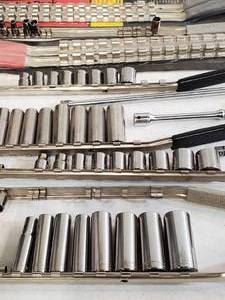 lot 184 image: Assorted Craftsman Socket Tools Lot