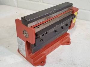 lot 218 image: Mini Shear and Brake