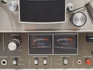 lot 231 image: Vintage Teac Reel to Reel in Awesome Condition