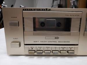 lot 235 image: Vintage Marantz Stereo Cassette Deck SD221