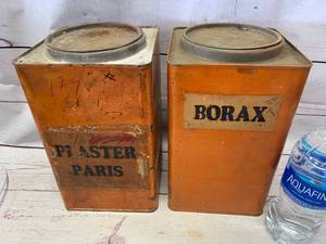 lot 17 image: Vintage Plaster Paris & Borax Cans