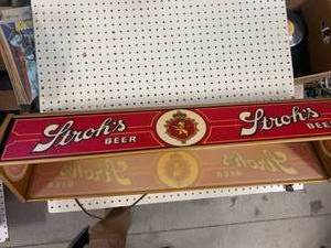 lot 47 image: Vintage Strohs Light FixtureApprox38 Wide (no ship)