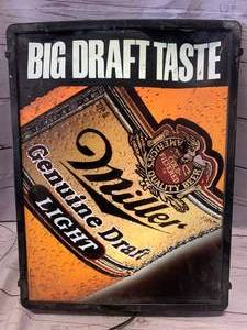 lot 48 image: Miller Genuine Draft Lighted Vintage Sign 15 x 20