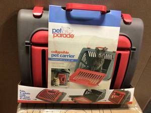 Pet Parade Collapsible Pet Carrier&nbsp&nbspCustomer Returns Open Box See Pictures