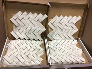 Avante Bianco 12 in. x 15 in. x 9mm Porcelain Herringbone Mosaic Tile (1.13 sq. ft.)&nbsp&nbspCustomer Returns Open Box See Pictures