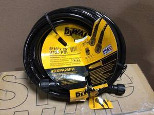 DEWALT 516 in. x 25 ft. 3700 psi ReplacementExtension Hose&nbsp&nbspCustomer Returns Open Box See Pictures