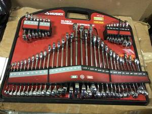 SAEmm Combination Wrench Set (50-Piece) by Husky&nbsp&nbspCustomer Returns Open Box See pictures