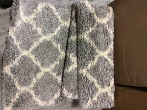 Shag Collection Gray Moroccan Trellis Design 3 ft. x 8 ft. Runner Rug&nbsp&nbspCustomer Returns Open Box See pictures