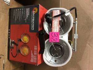 30,000 BTU Radiant Double Tank Top Propane Heater by Mr. Heater&nbsp&nbspCustomer Returns Open Box See pictures