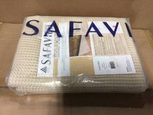 Ultra Creme 6 ft. x 9 ft. Non-Slip Surface Rug Pad by Safavieh&nbsp&nbspCustomer Returns Open Box See pictures