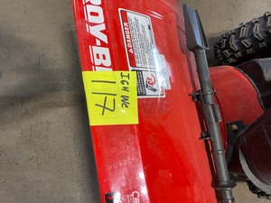 Troy-Bilt 26 in. 243 cc 2-Stage Gas Snow Blower with Electric Start Self Propelled and 1-Hand Operation in working condition see all pics carefully 