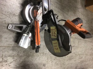 Ridgid 15 Amp Corded 12 in. Dual Bevel Sliding Miter Saw missing dust bag in good condition