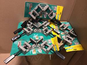 Quick-Release 90 Degree Angle and Corner Clamp by Wolfcraft&nbspCustomer Returns Open Box See pictures