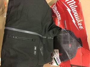 Mens 2X-Large M12 12-Volt Lithium-Ion Cordless AXIS Black Heated Quilted Jacket Kit with (1) 2.0Ah Battery and Charger by Milwaukee&nbsp&nbspCustomer Returns Open Box See pictures