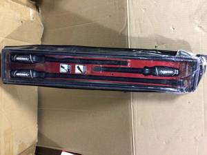Pry Bar Set (3-Piece) by Husky&nbsp&nbspCustomer Returns Open Box See pictures