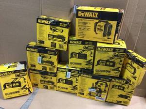 MIX LOT OF 1400 Peak Amp Jump Starter with Digital Compressor AND MISC&nbsp&nbspCustomer Returns Open Box See pictures