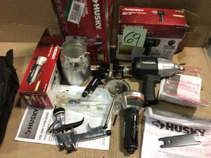 MIX LOT OF HUSKY TOOLS&nbspCustomer Returns Open Box See pictures